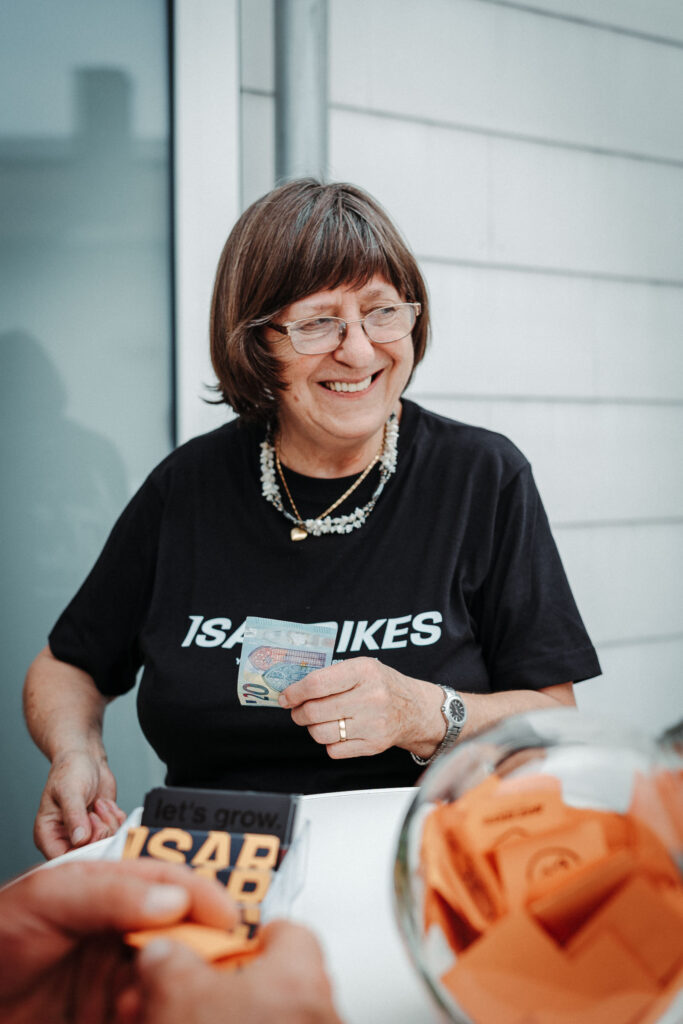 DONEZ_Isar_Bikes_ReOpening-24